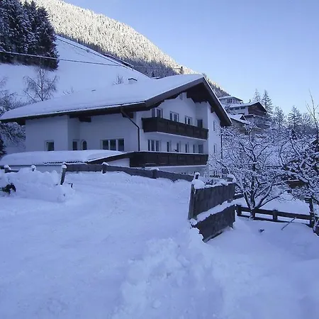 Апартаменты Mondial *