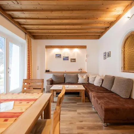 Mondial アパート *