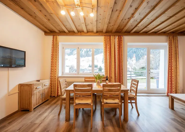 Mondial * ノイシュティフト・イム・シュトゥーバイタール